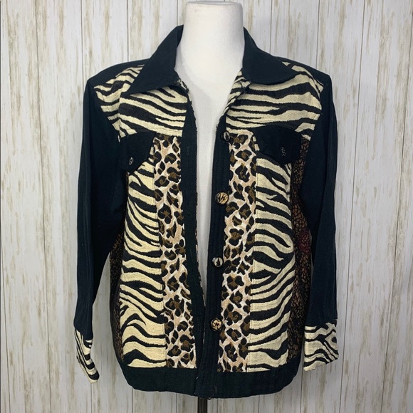 New Identity animal print denim jacket. - Picture 3 of 8